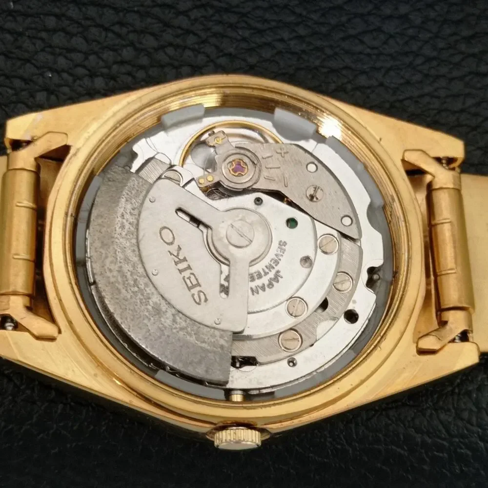 Vintage 1984 Seiko Automatic Mens Gold Watch W/daydate & Gold accents